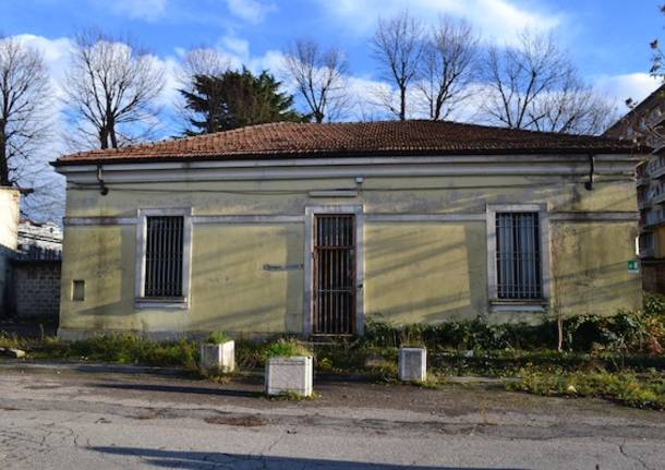 Dormitorio senza tetto busto