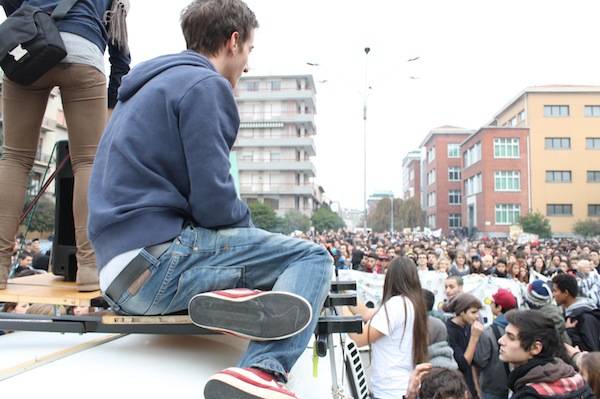 I volti della manifestazione di Busto (inserita in galleria)