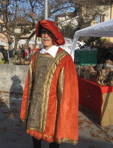 Il Mercatino di Natale a Galliate Lombardo (inserita in galleria)