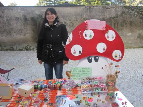 Il Mercatino di Natale a Galliate Lombardo (inserita in galleria)
