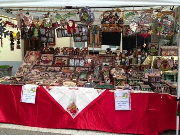 Il mercatino di Natale di Schianno (inserita in galleria)