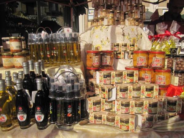 Il mercatino di Varese (inserita in galleria)