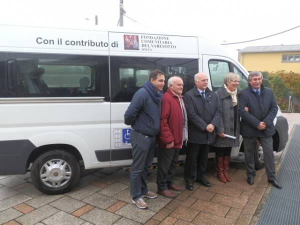 Il nuovo furgone de "La Finestra" (inserita in galleria)