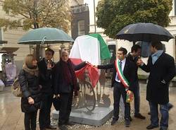 Inaugurata la scultura di piazza Beccaria (inserita in galleria)