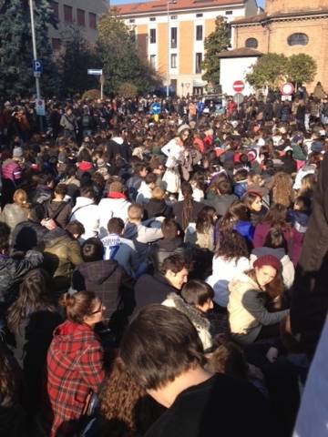 La carica degli studenti (inserita in galleria)