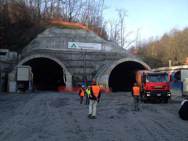 Pedemontana: il cantiere di Lozza (inserita in galleria)