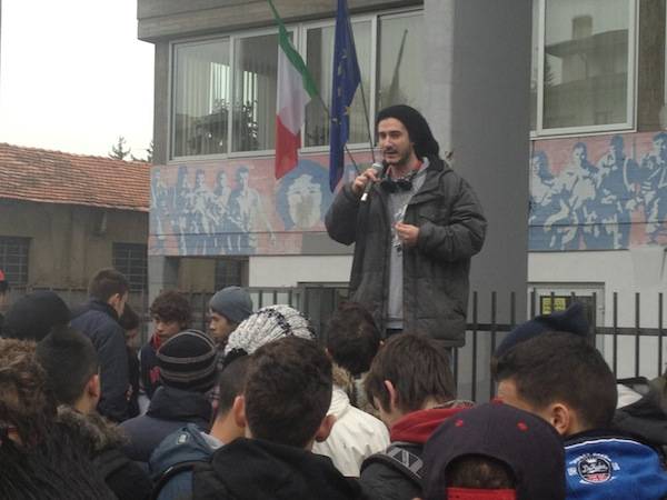 presidio isis gallarate 22 novembre 2012