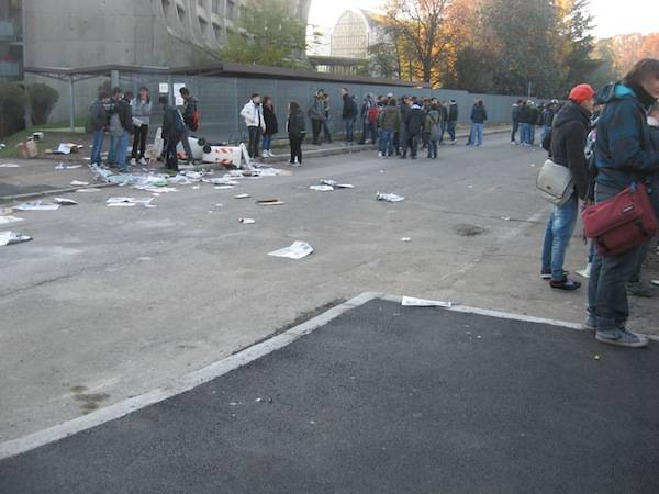 Sciopero all'Isis Facchinetti (inserita in galleria)