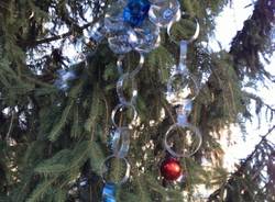 Albero di Natale ecologico in piazza Santuario (inserita in galleria)