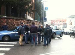 Allarme bomba a Equitalia, polizia presidia il palazzo (inserita in galleria)