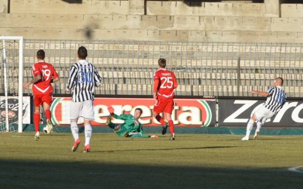 Ascoli-Varese  (inserita in galleria)