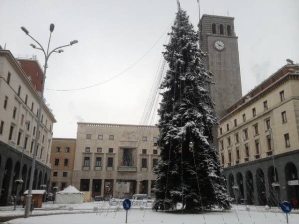 Centro varese neve 2012 (per gallerie fotografiche)