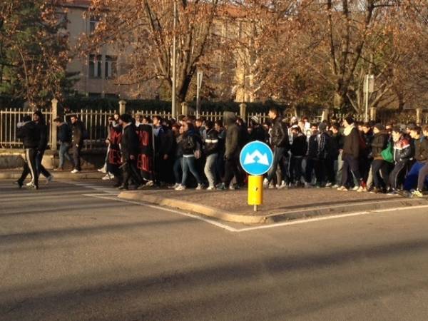 Corteo studentesco a Saronno (inserita in galleria)