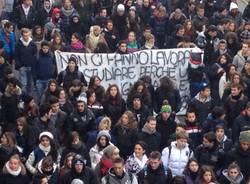 Corteo studentesco a Saronno (inserita in galleria)