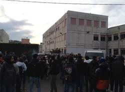 corteo studenti saronno dicembre 2012 zappa