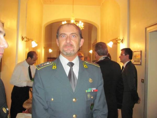 Gli auguri del Prefetto (inserita in galleria)