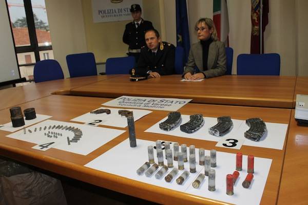 Le armi della mafia gelese a Busto (inserita in galleria)