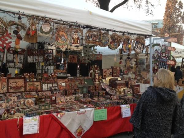 Mercatino a Casbeno (inserita in galleria)