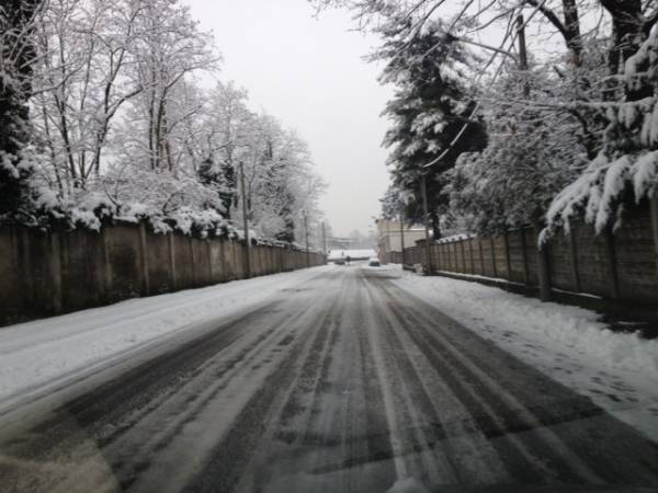 neve busto castellanza dicembre 2012 (per gallerie fotografiche)