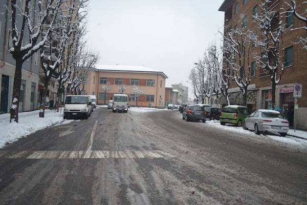 Sulle bianche strade di Busto (inserita in galleria)