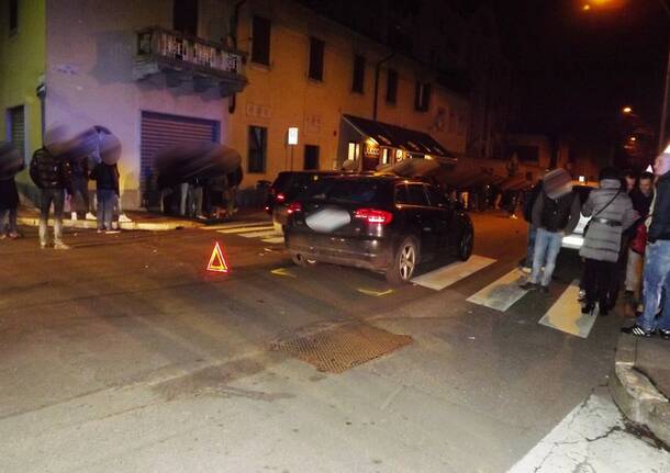 Spettacolare scontro tra 3 auto 6 gennaio 2013