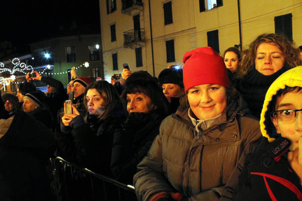 I volti del falò (inserita in galleria)