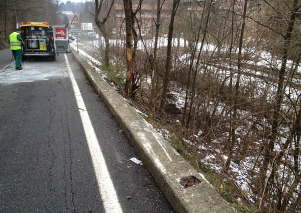 Incidente mortale, perdono la vita due giovani