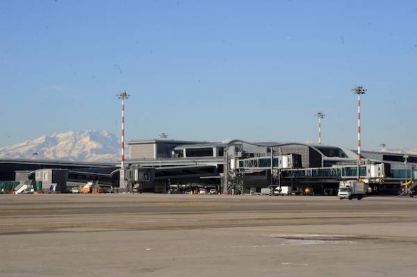 Terzo satellite Malpensa (inserita in galleria)