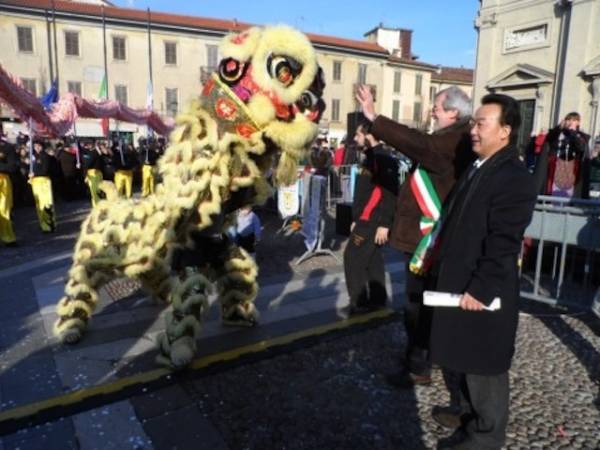 Capodanno cinese in piazza (inserita in galleria)