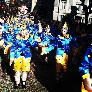 Carnevale a Venezia e Viareggio (inserita in galleria)