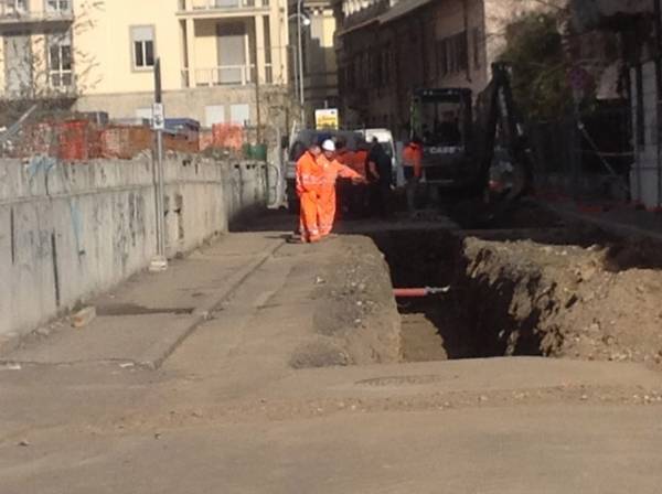Fuga di gas in centro a Busto (inserita in galleria)