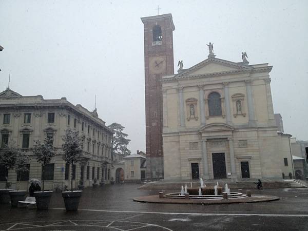 Gallarate sotto la neve (inserita in galleria)