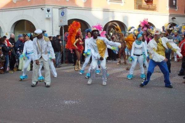 Il Carnevale dei lettori (inserita in galleria)