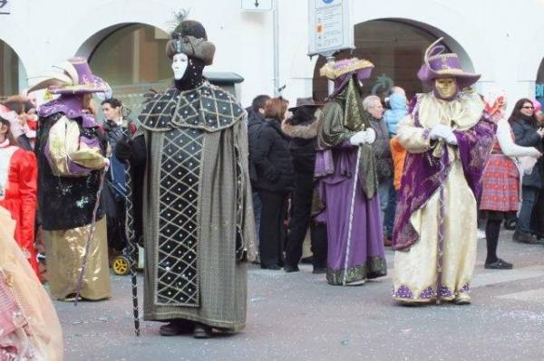 Il Carnevale dei lettori (inserita in galleria)