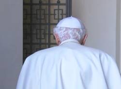 Il Papa a Castelgandolfo (inserita in galleria)
