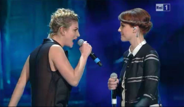 Quarta serata: i cantanti  (inserita in galleria)