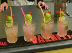 Una gara di cocktail per il corso di barman (inserita in galleria)