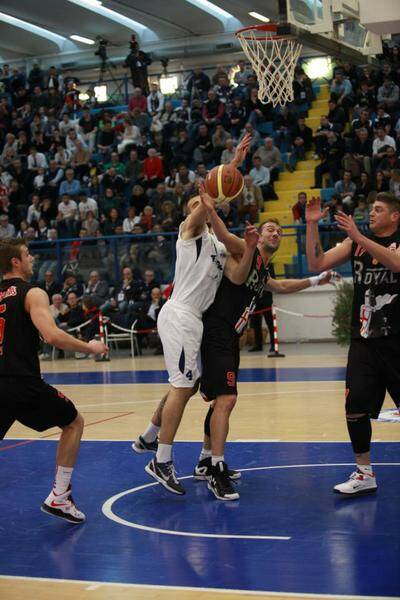 bas1