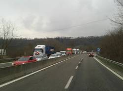 coda tangenziale varese traffico