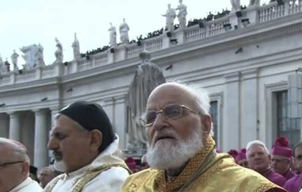 Da tutto il mondo per il papa (inserita in galleria)