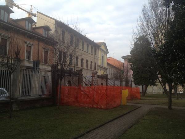 Giardinetti "pericolanti" a Gallarate (inserita in galleria)