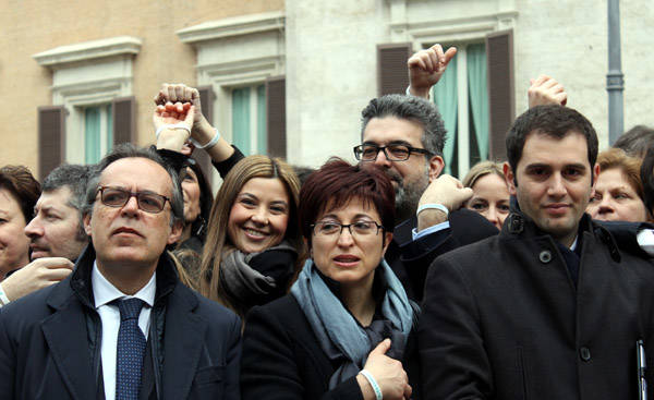 Le immagini dalla Camera dei Deputati (inserita in galleria)