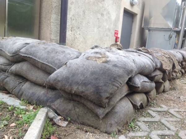 Le "trincee" anti Olona  (inserita in galleria)