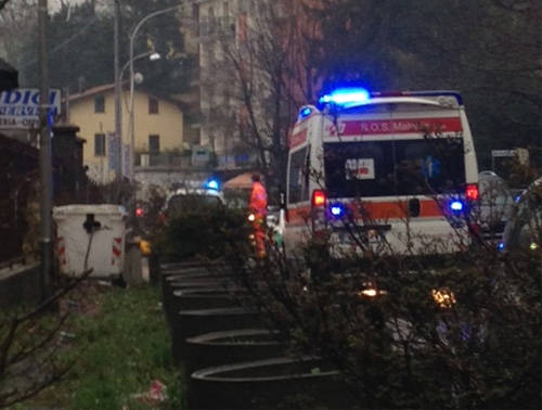 Operaio ustionato in una carrozzeria (inserita in galleria)