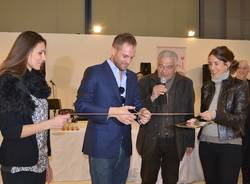 Simone Rugiati inaugura "A Casa" (inserita in galleria)