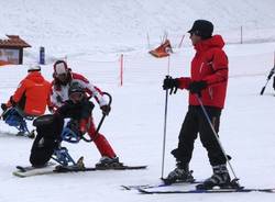 Sulla neve con lo sci da seduto (inserita in galleria)
