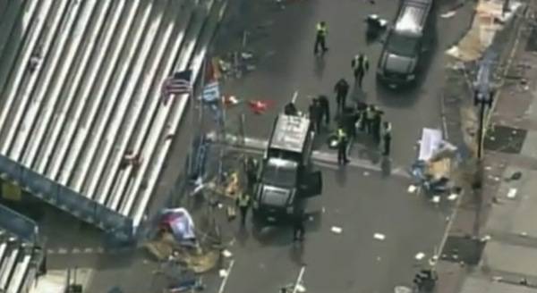 Boston, gli attimi dell'esplosione (inserita in galleria)