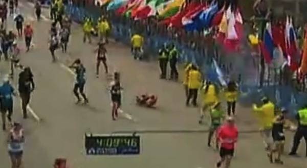 Boston, gli attimi dell'esplosione (inserita in galleria)