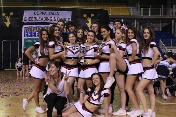 Cheerleaders, le campionesse varesine (inserita in galleria)