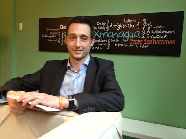 DivanoxManagua (inserita in galleria)